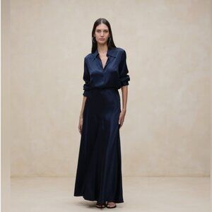 Banana republic silk skirt